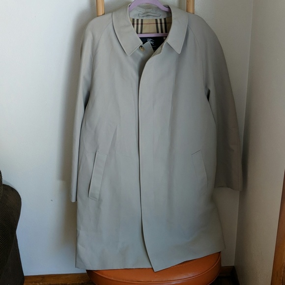 Burberry Other - Burberry Hidden Button Tan Trench Coat